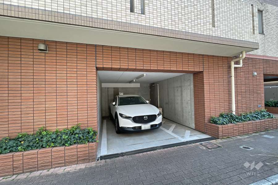 敷地内駐車場（屋内平面式）