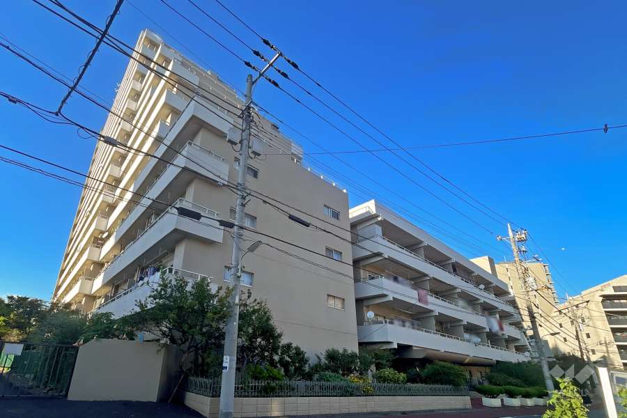 大森永谷マンションの外観（南東側から）