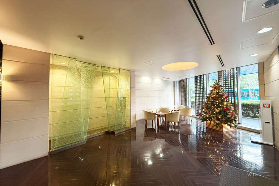 エントランスホール