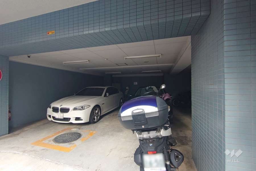 敷地内駐車場（屋内平面式）