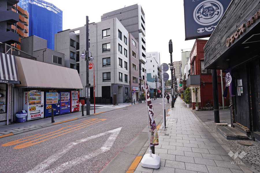 敷地南側の前面道路