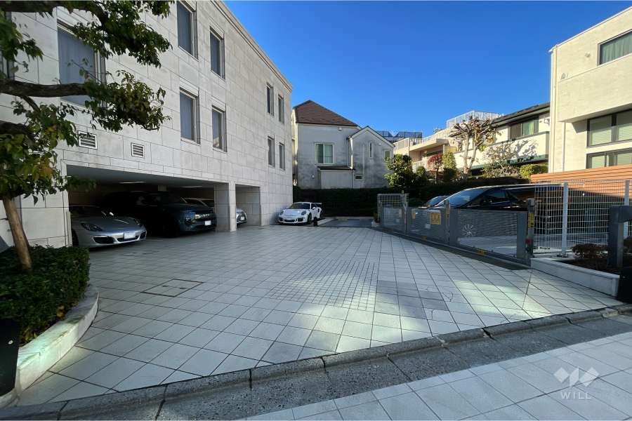 敷地内駐車場（屋内平面式、屋外機械式）