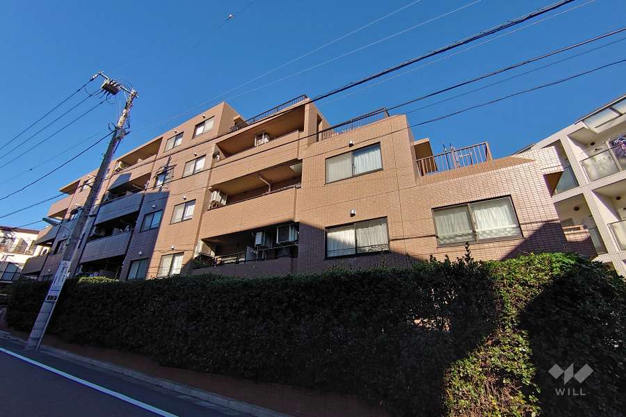 クオリティコート旗の台南の外観（南東側から）