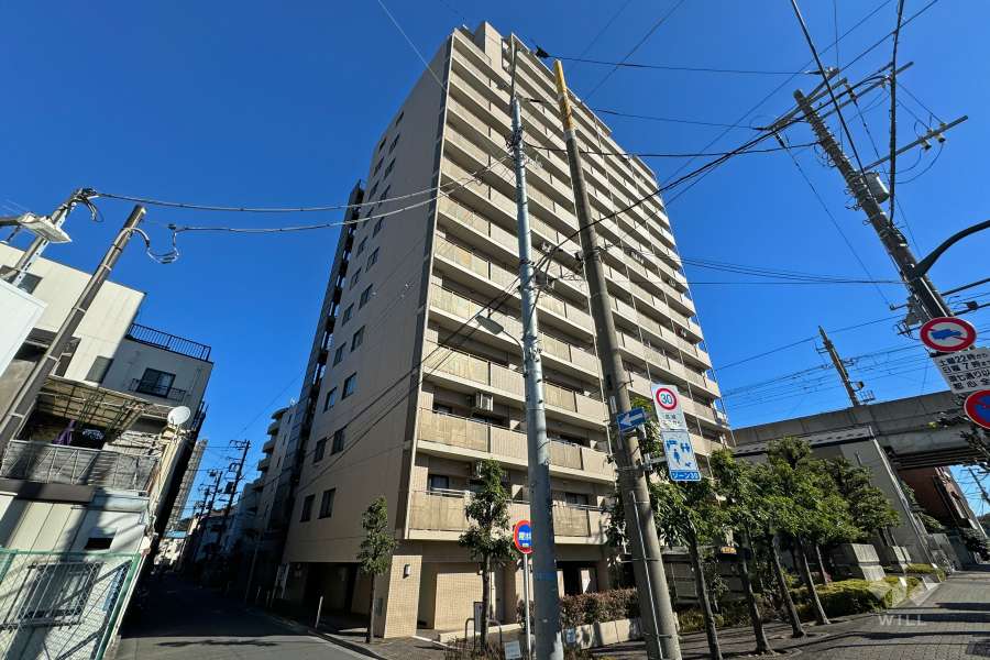 クリオ南大井壱番館の外観（南西側から）