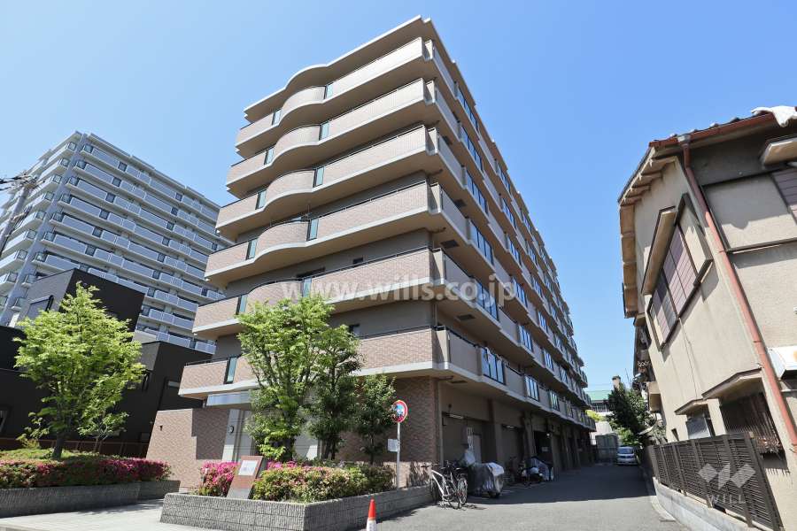 ユニライフ尼崎長洲(南側から)