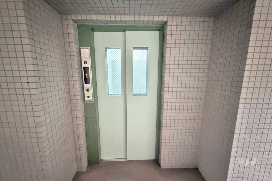 エレベーター