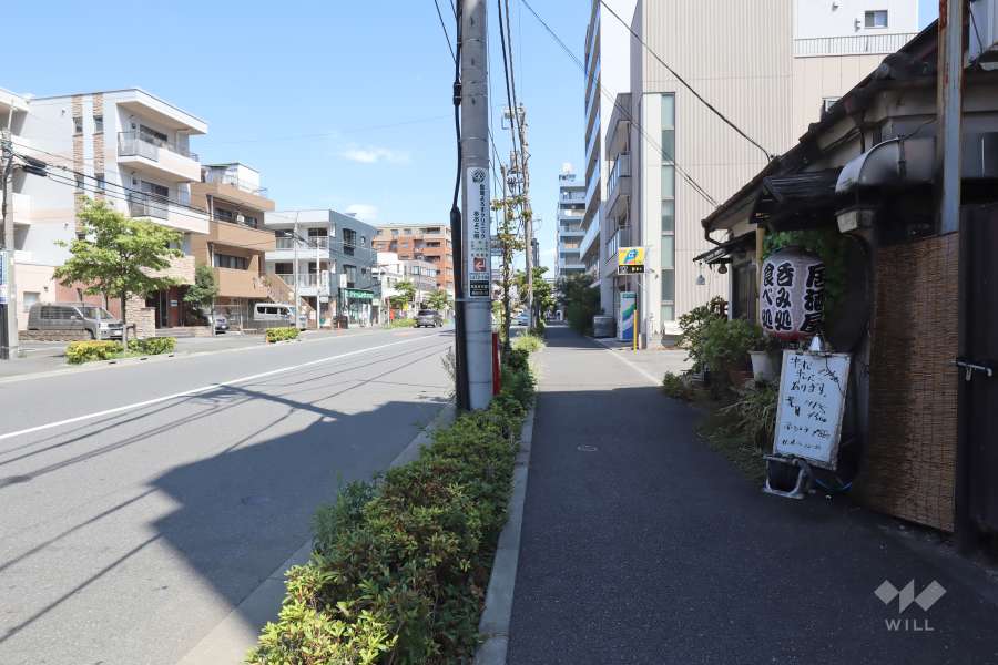 敷地東側の前面道路　
