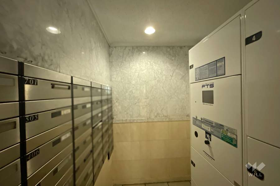 集合ポストと宅配ボックス