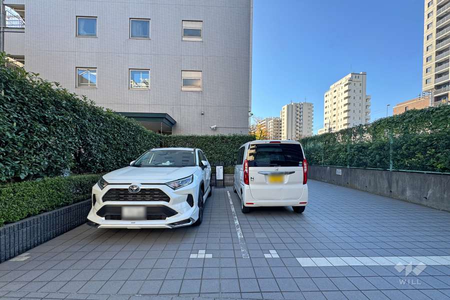 敷地内駐車場（屋外平面式）
