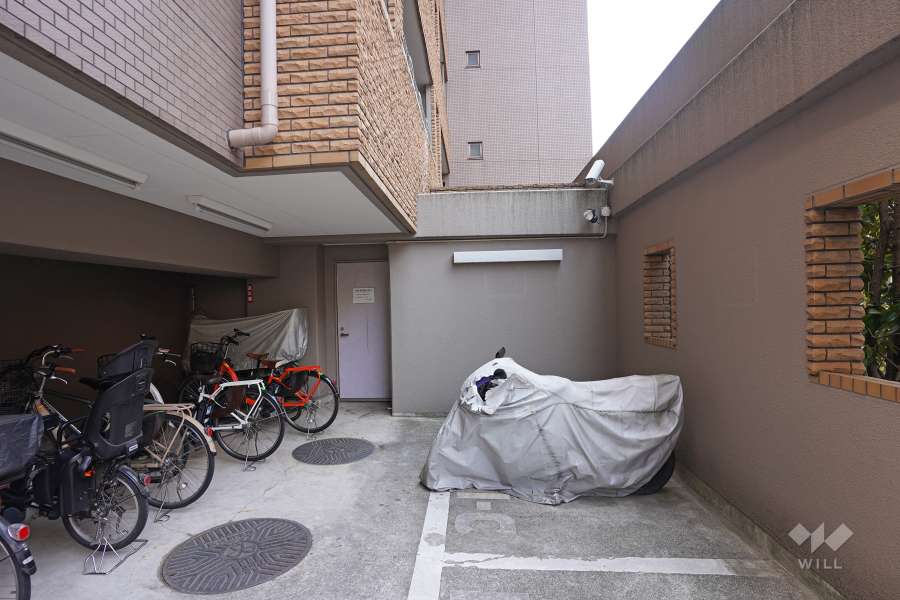 バイク置き場