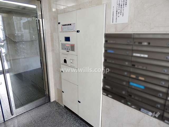 共用ポストと宅配ボックス