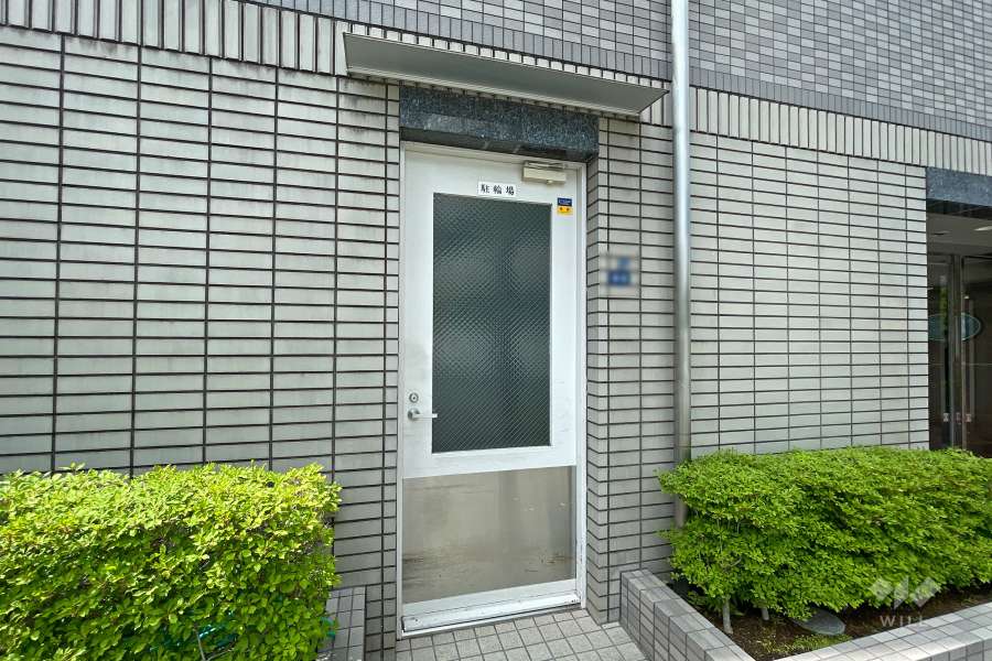 駐輪場の出入り口