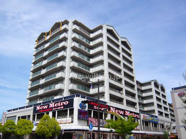 アミング潮江ウエスト1番館の外観（南西側から）