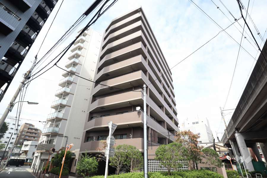 クレストフォルム大井町の外観(南側から)