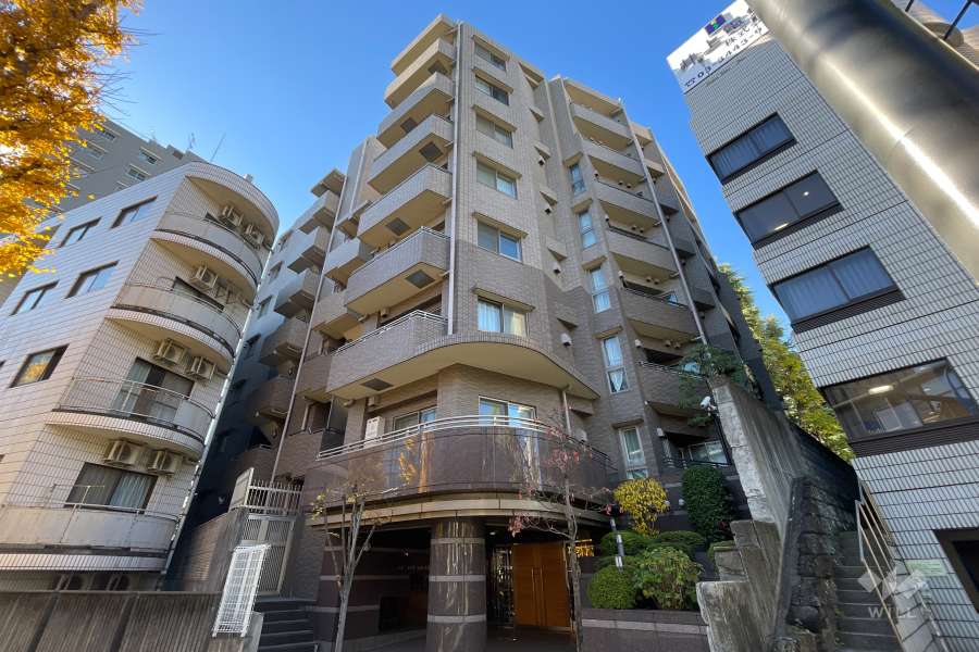 クレッセント目黒3の外観（北東側から）