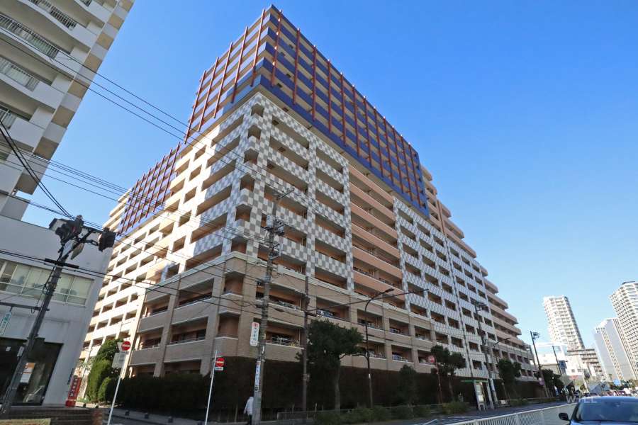 東京ナイルの外観(南東側から)