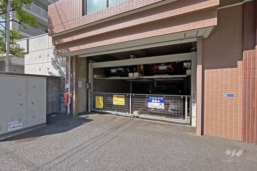 敷地内駐車場（屋内機械式）
