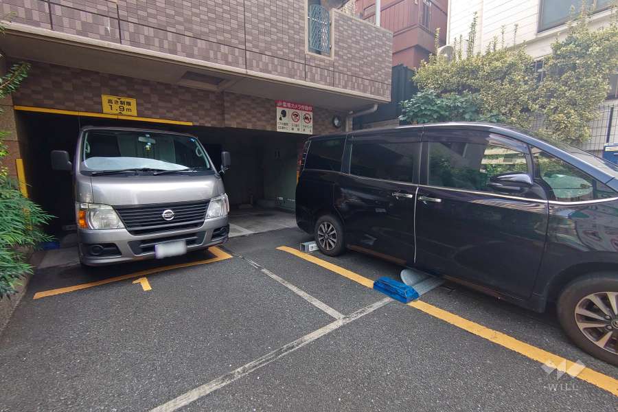 敷地内駐車場（屋外平面式）
