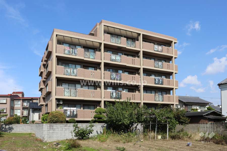セントラル第7武庫之荘の外観（南西側から）