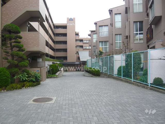 エントランスアプローチ