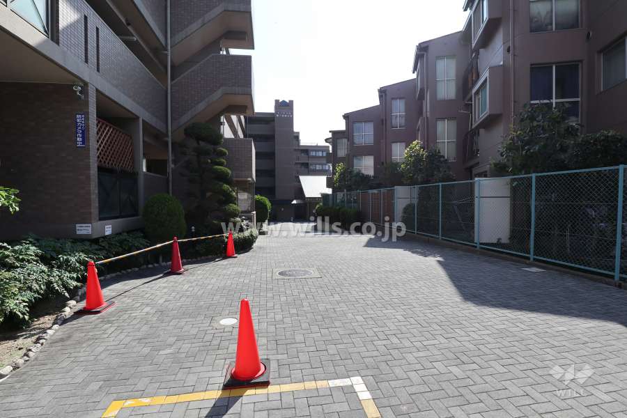 エントランスアプローチ