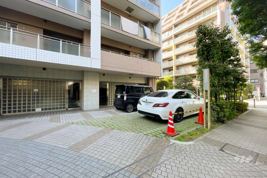 敷地内駐車場（屋外平面式）