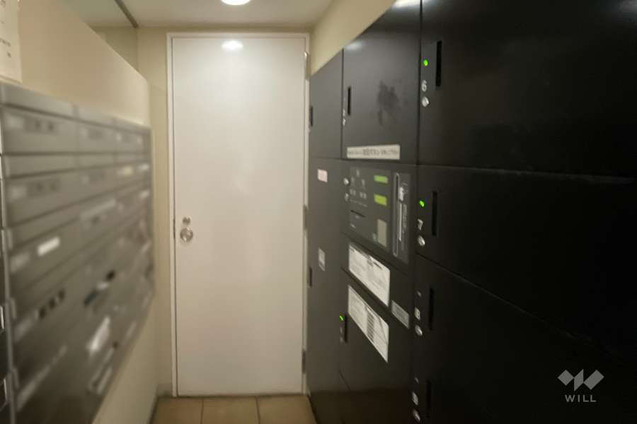 宅配ボックスと共用ポスト