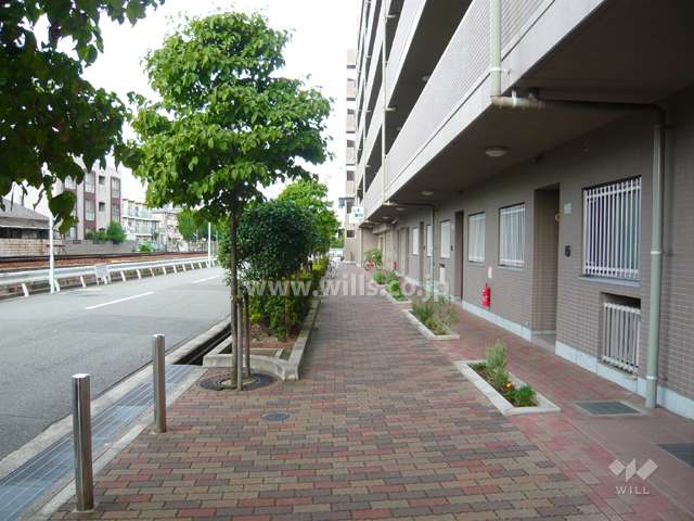 1階店舗部分。