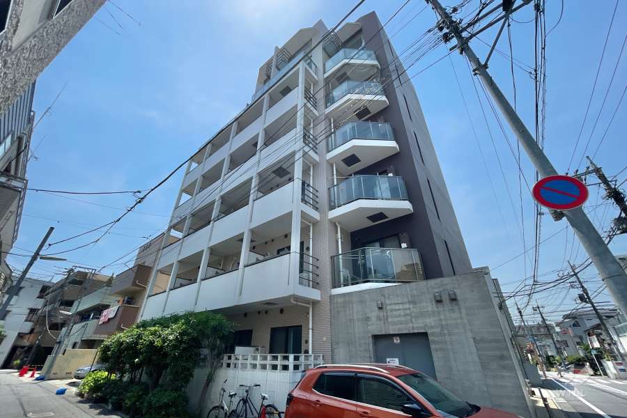 ＬＡアース西小山の外観（北東側から）