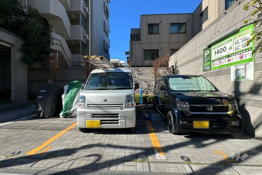 敷地内駐車場（屋外平面式）