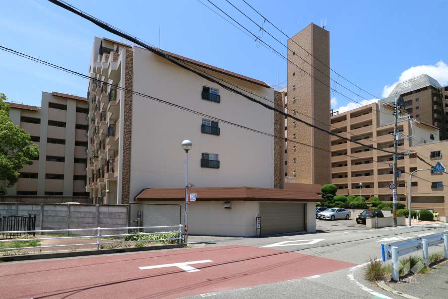 コープ野村宝塚の外観（北東側から）