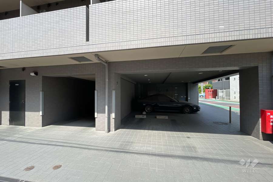 敷地内駐車場（屋内平面式）