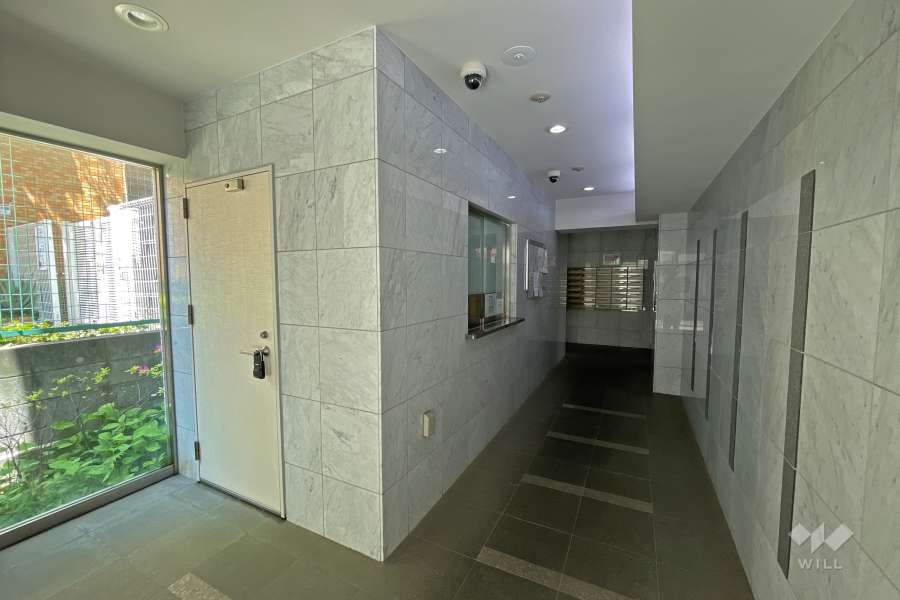 エントランスホール