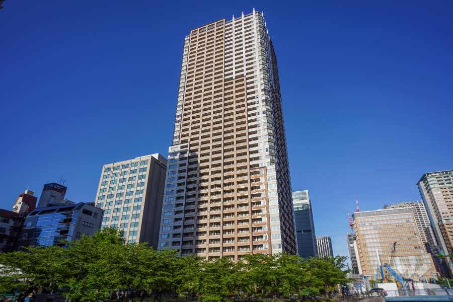 パークタワーグランスカイの外観（南西側から