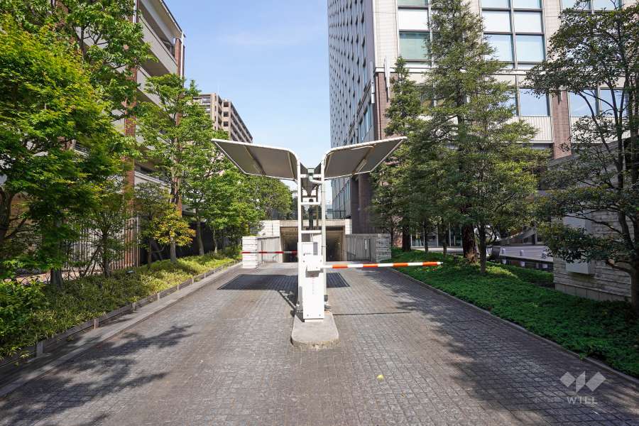 駐車場の出入り口