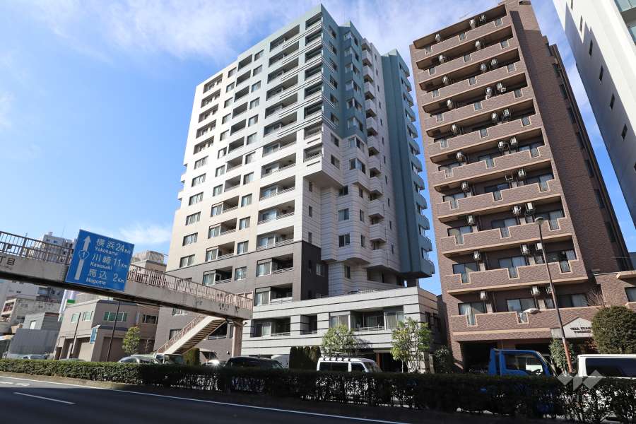 クレストフォルム戸越の外観（北東側から）
