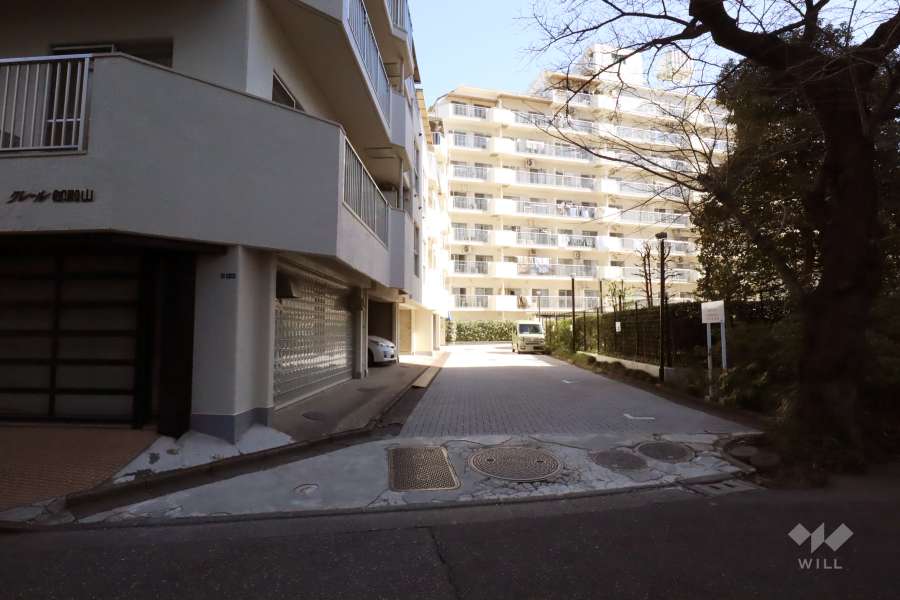 敷地の出入り口