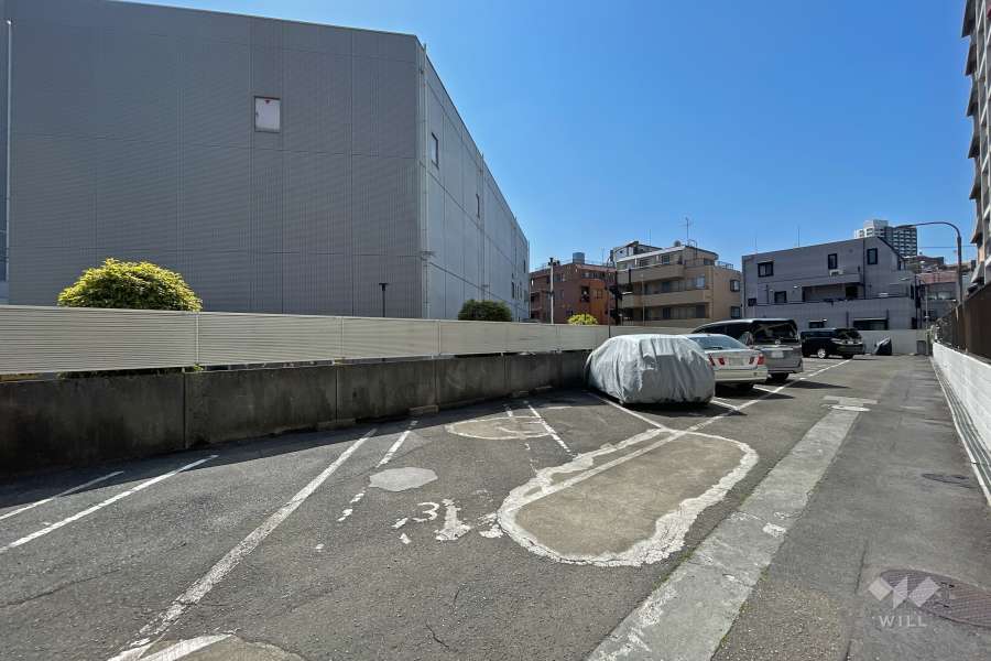 敷地内駐車場（屋外平面式）