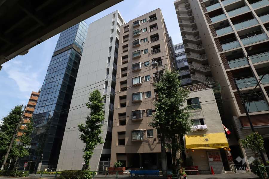 ドルメン五反田の外観(西側から)