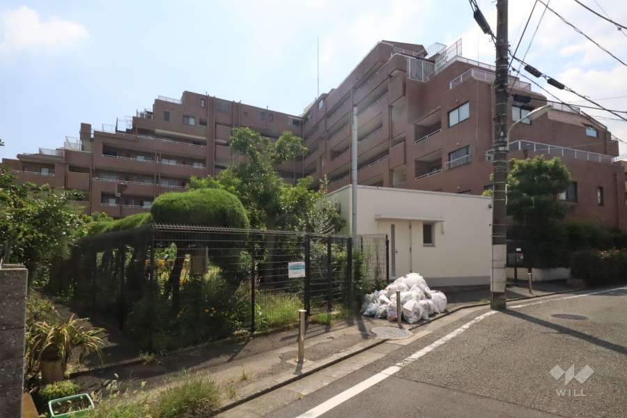 ヒルズ大森の外観(北側から)