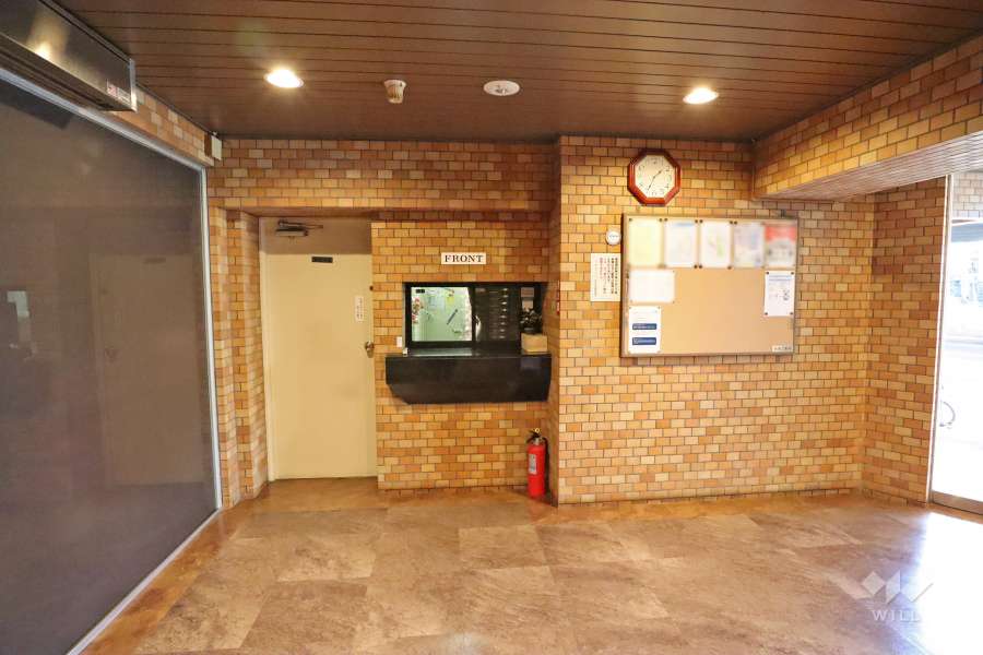 エントランスホール