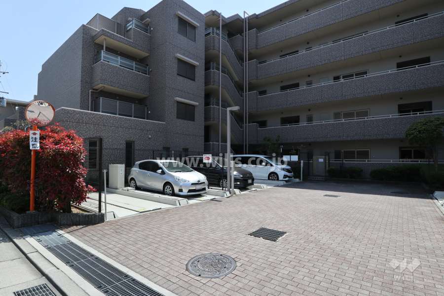 敷地内駐車場(屋外機械式)