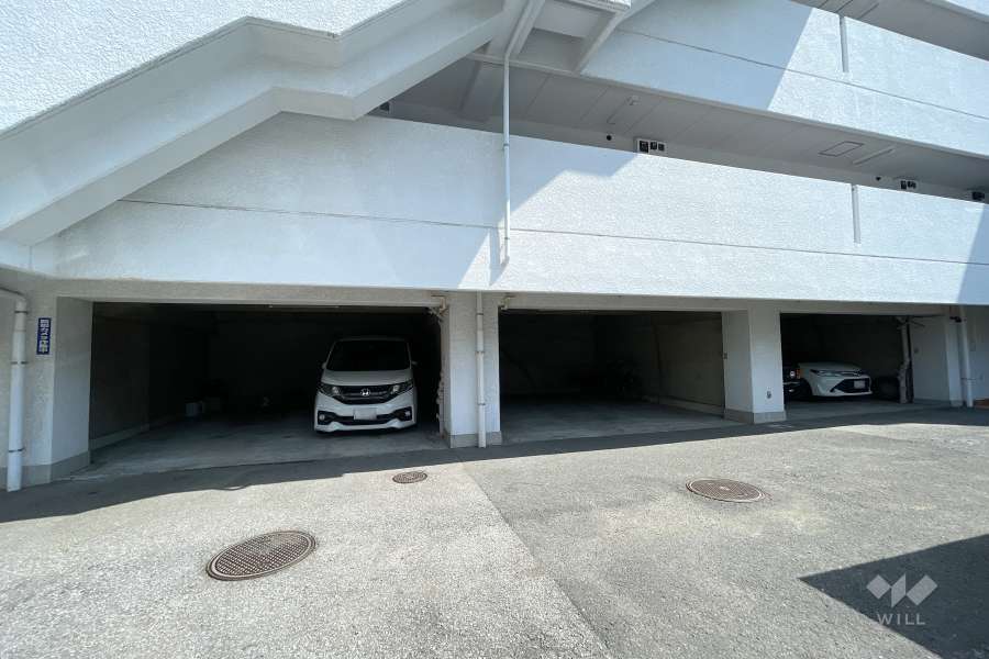 敷地内駐車場（屋外平面式）