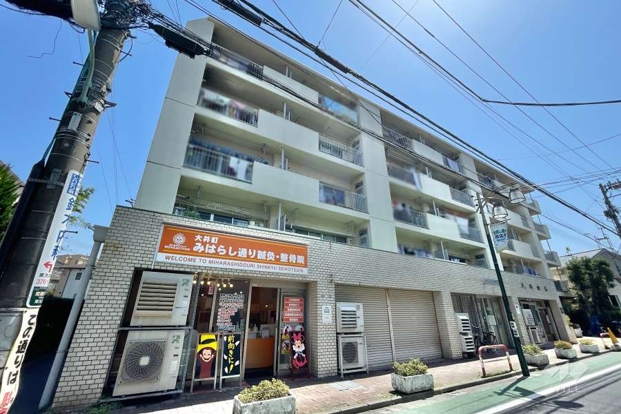 大井町ハイツの外観（北西側から）