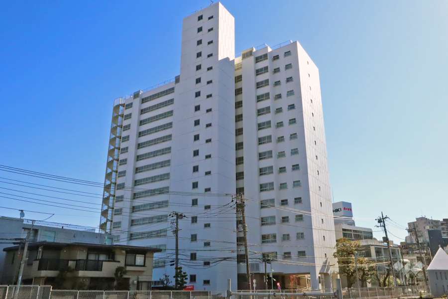 目黒プラザの外観(西側から)