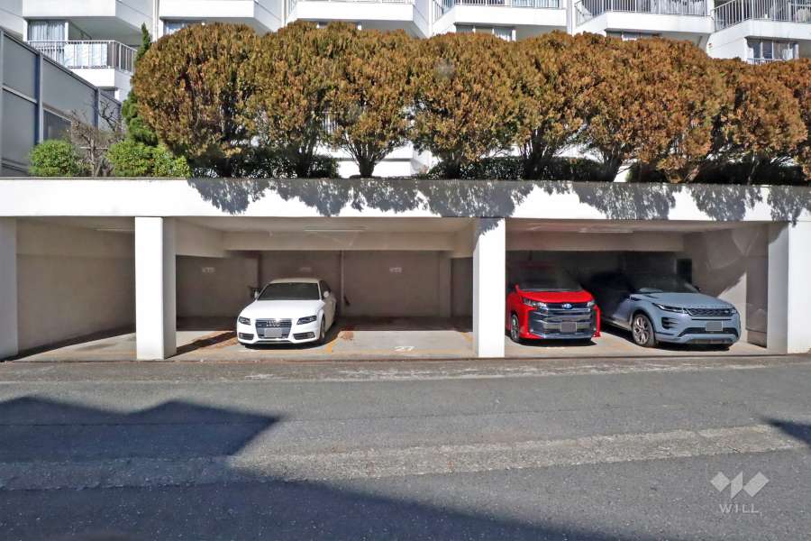 敷地内駐車場（屋内平面式）