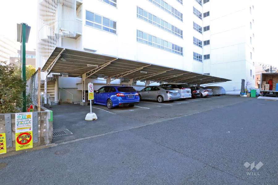 敷地内駐車場（屋外平面式）