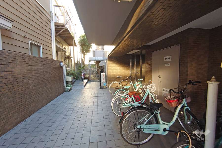 エントランスアプローチ