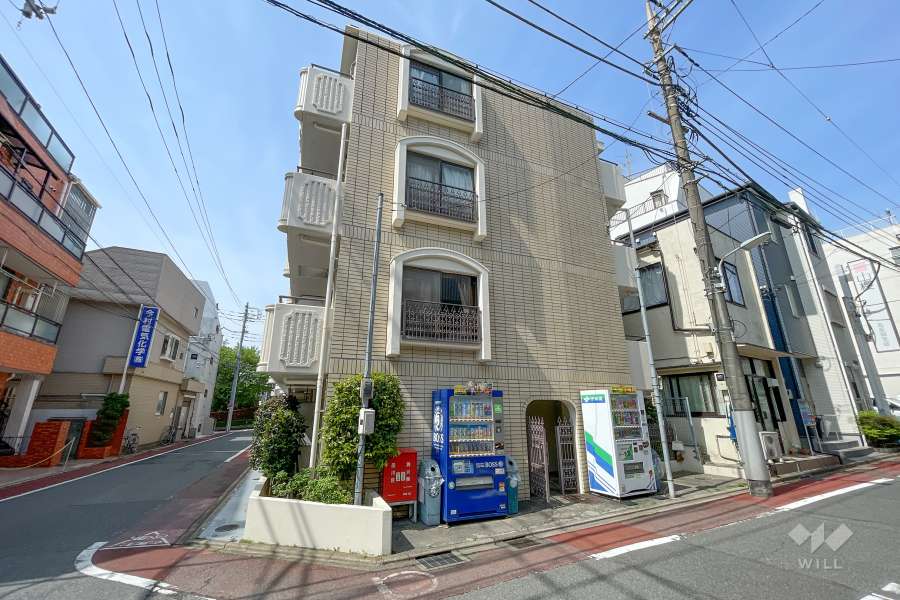 ベルサイユ目黒の外観（北東側から）