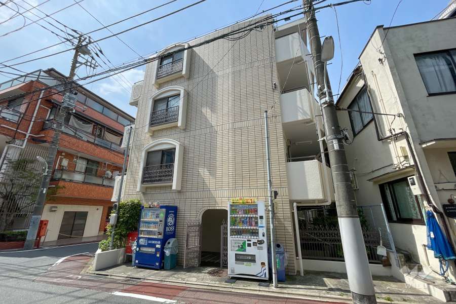 ベルサイユ目黒の外観（北側から）